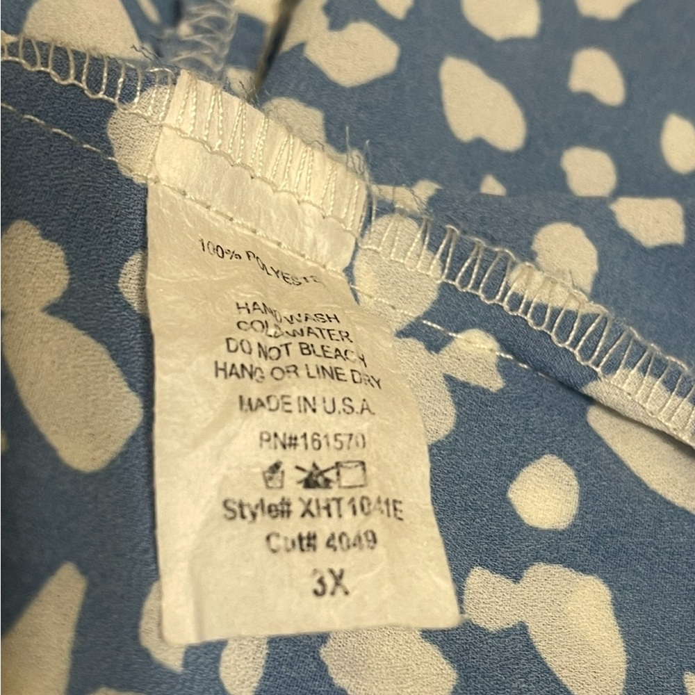 Haptics Blue and White Patterned Women's Blouse 3x